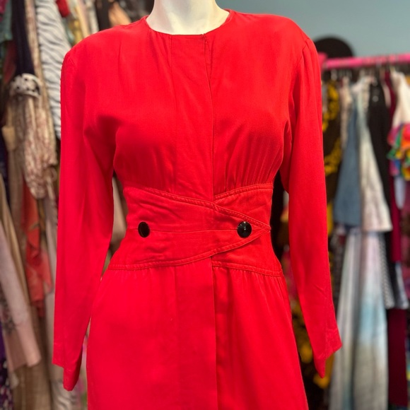 Vintage “Executive” Dress - Picture 4 of 13